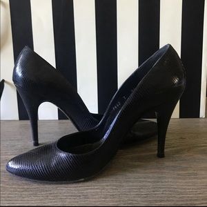 Stuart Weitzman Pumps